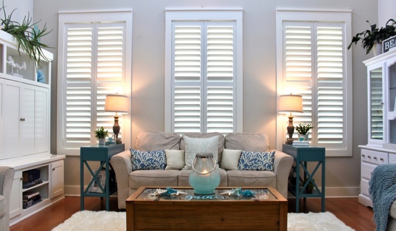 Dallas designer home with white shutters 
